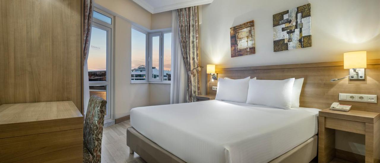 Ramada Resort By Wyndham Lara Antalia Esterno foto
