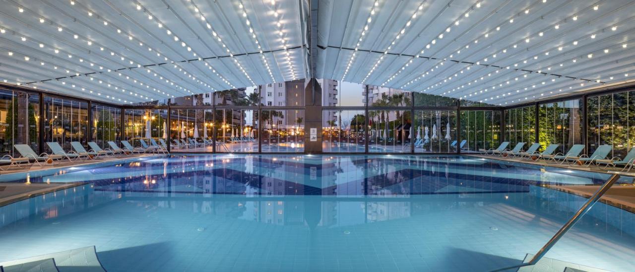 Ramada Resort By Wyndham Lara Antalia Esterno foto