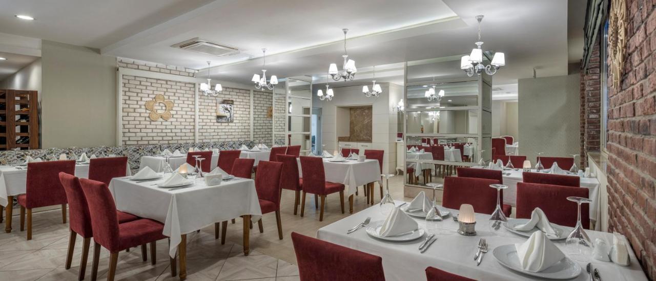 Ramada Resort By Wyndham Lara Antalia Esterno foto