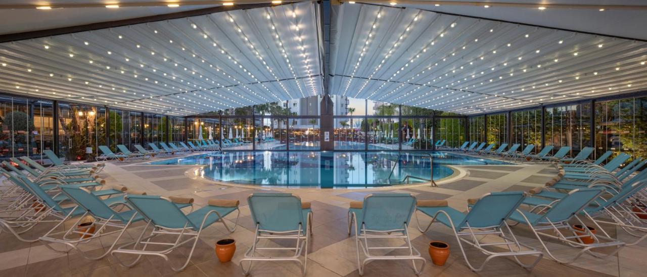 Ramada Resort By Wyndham Lara Antalia Esterno foto