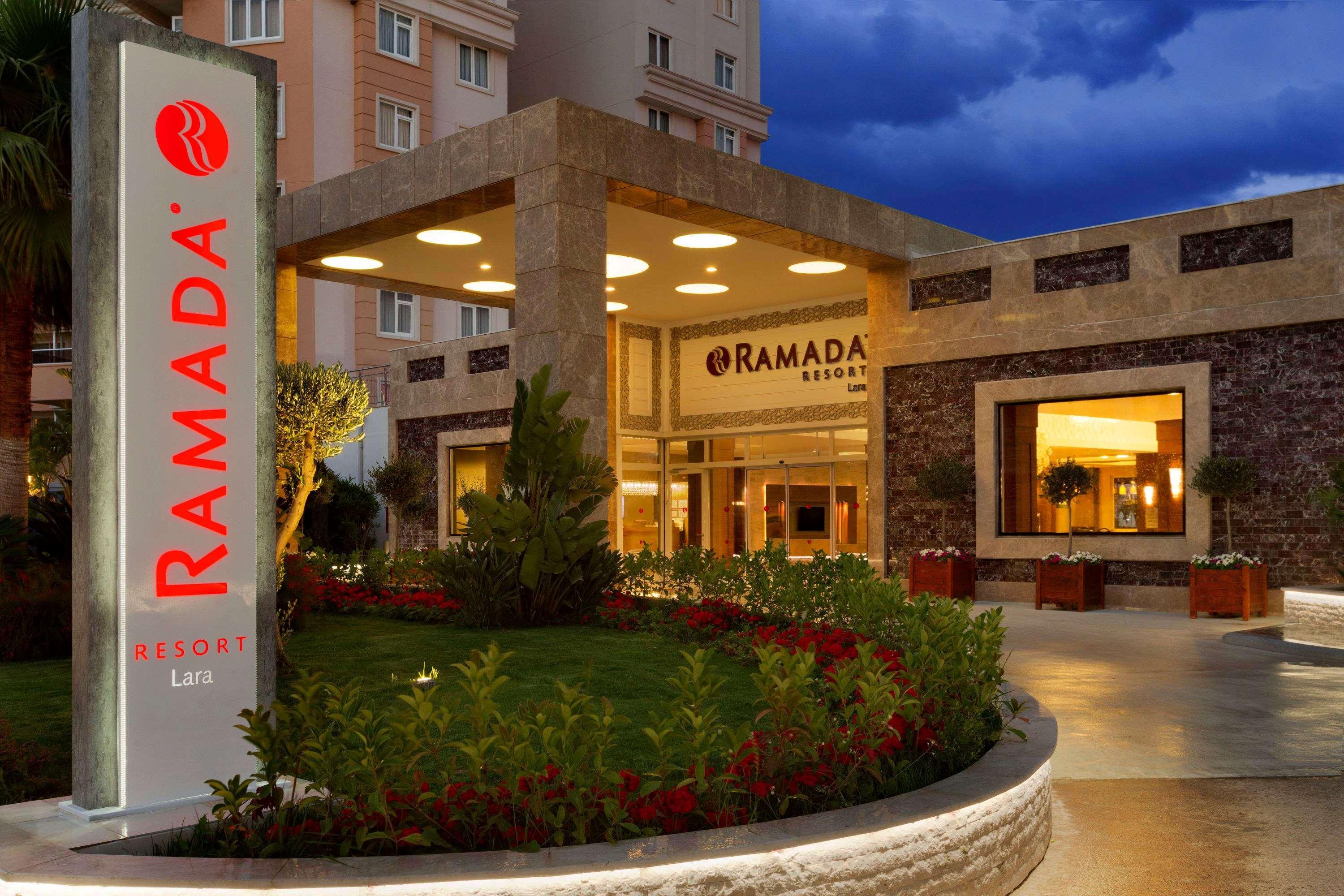 Ramada Resort By Wyndham Lara Antalia Esterno foto